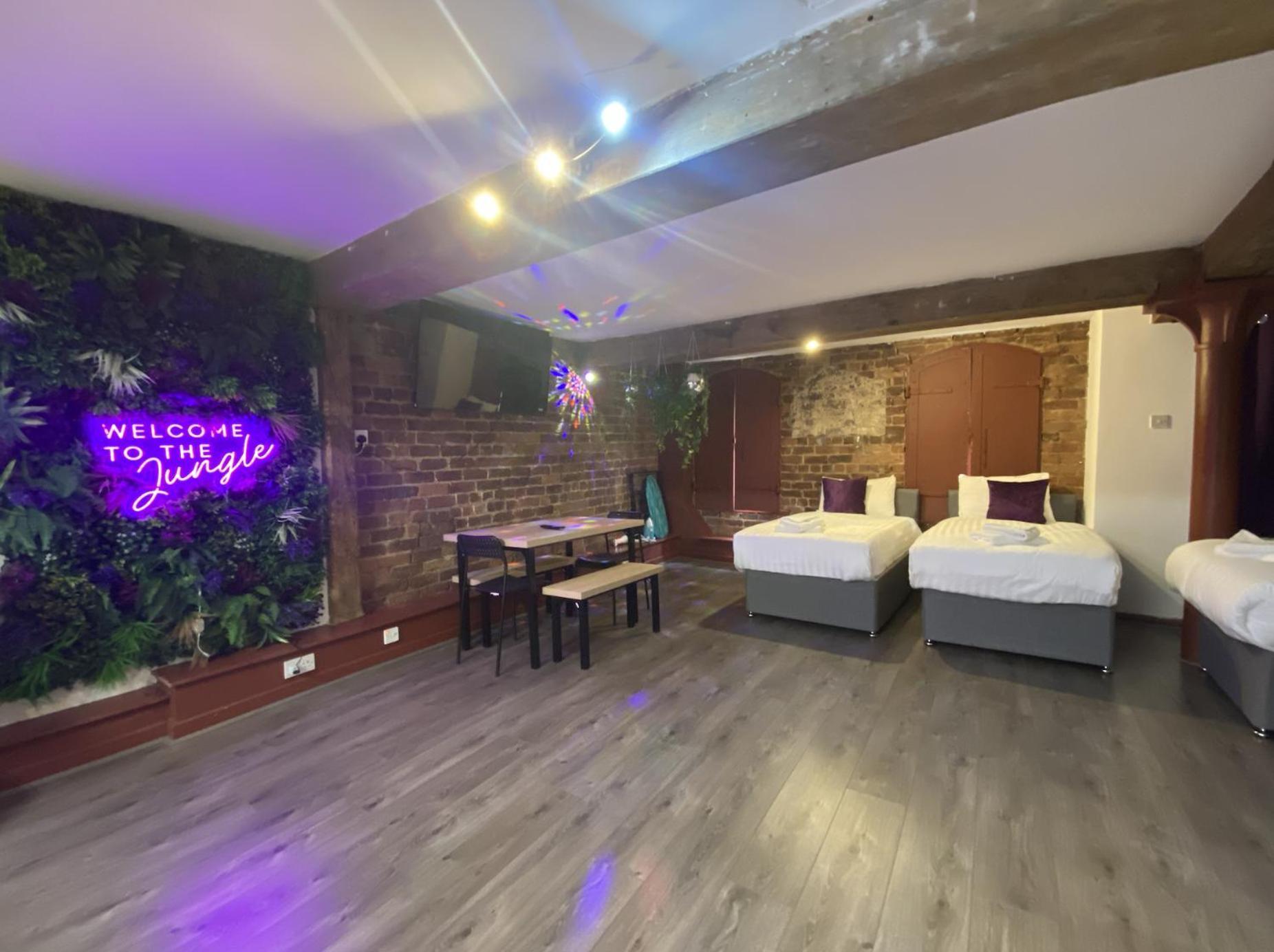 Rainford Gardens By Ustay Aparthotels Liverpool Buitenkant foto